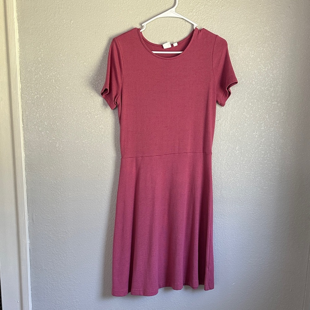 Gap Pink Short Sleeve Soft Stretchy Knee Length Casual Dress